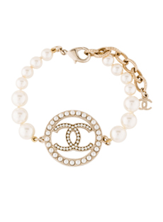 Chanel 2020 Pearl CC Logo Bracelet