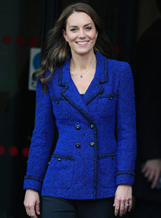 95A-ChanelRoyalBlueKateMBclJckt-18-312